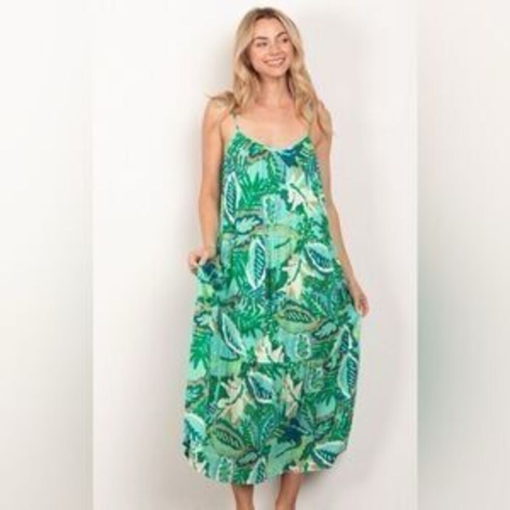 Very J Green & Blue Tropical Tiered Maxi Dress – Size L